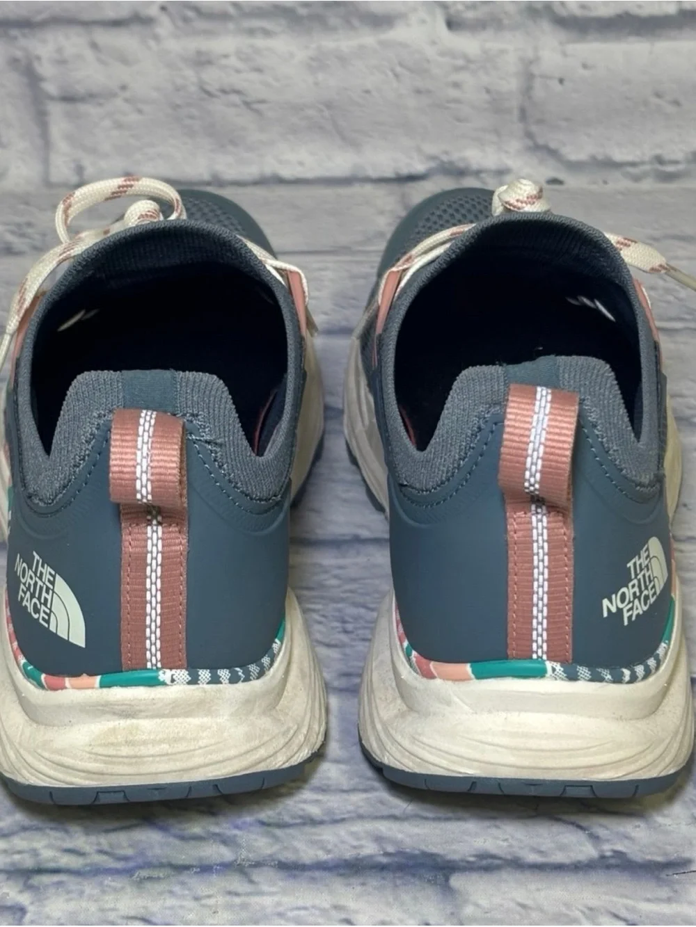 The North Face responsive vectiv